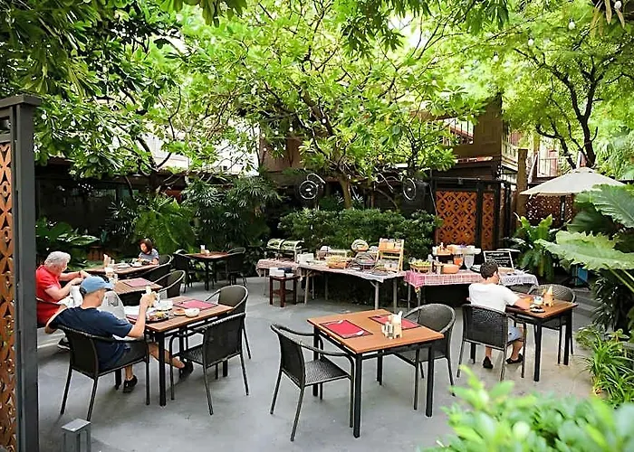 The Rose Hotel 3*